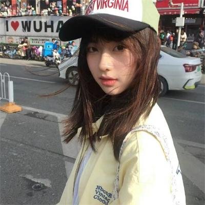 英格丽向西行封面